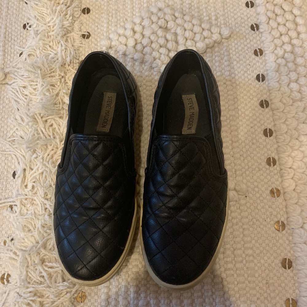 steve madden slip ons
